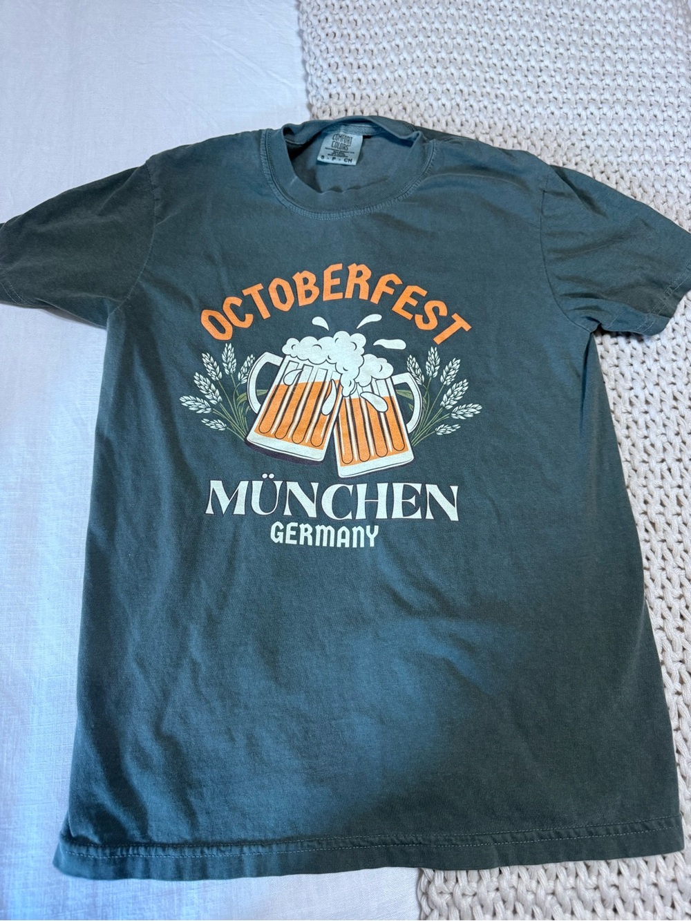 Octoberfest München Graphic Tee - Dark Green